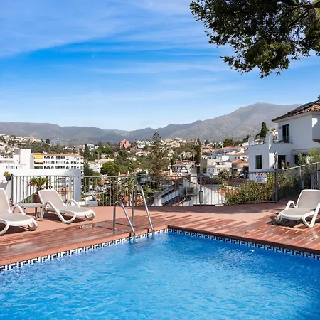 Vivi Homes - La Roca Pool, Terrace, Golf & Sea View 아파트 푸엔히롤라