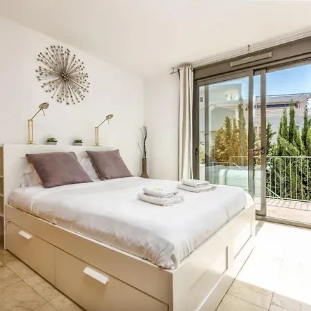 아파트 Vivi Homes - La Roca Pool, Terrace, Golf & Sea View *