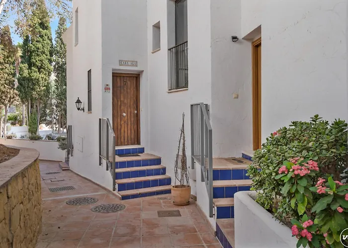 Vivi Homes - La Roca Pool, Terrace, Golf & Sea View Apartment *
