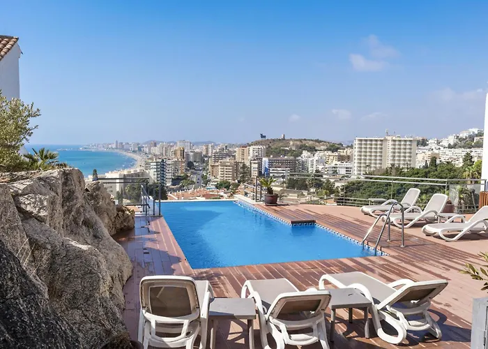 Vivi Homes - La Roca Pool, Terrace, Golf & Sea View Apartment *