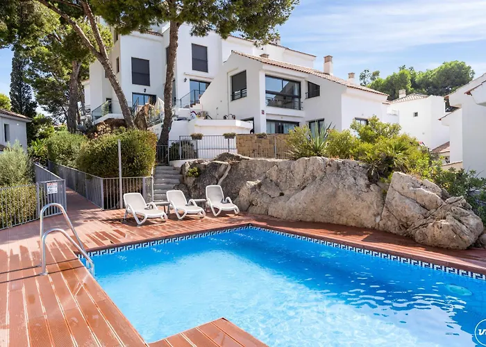 Vivi Homes - La Roca Pool, Terrace, Golf & Sea View Apartment Fuengirola