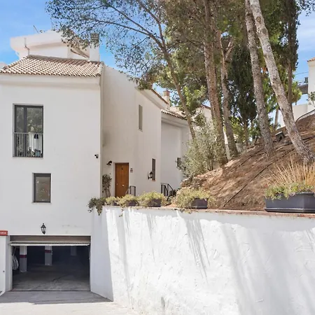 Vivi Homes - La Roca Pool, Terrace, Golf & Sea View Apartment *